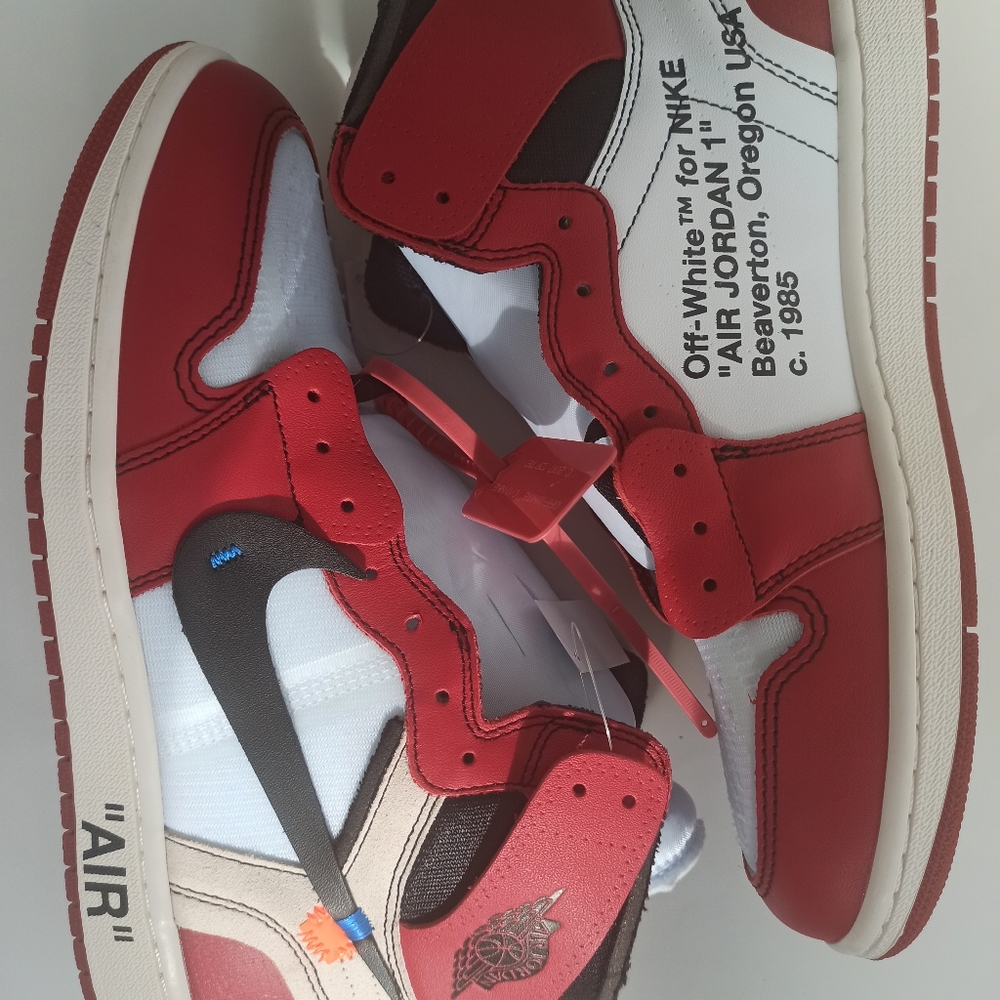 Jordan 1 Chicago Off White